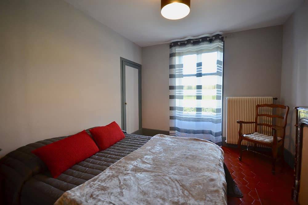 Au Coeur Paisible Du Vignoble in Nolay, Région de Beaune