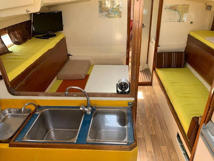 Bateau pour 5 personnes en Nouvelle-Aquitaine - 2