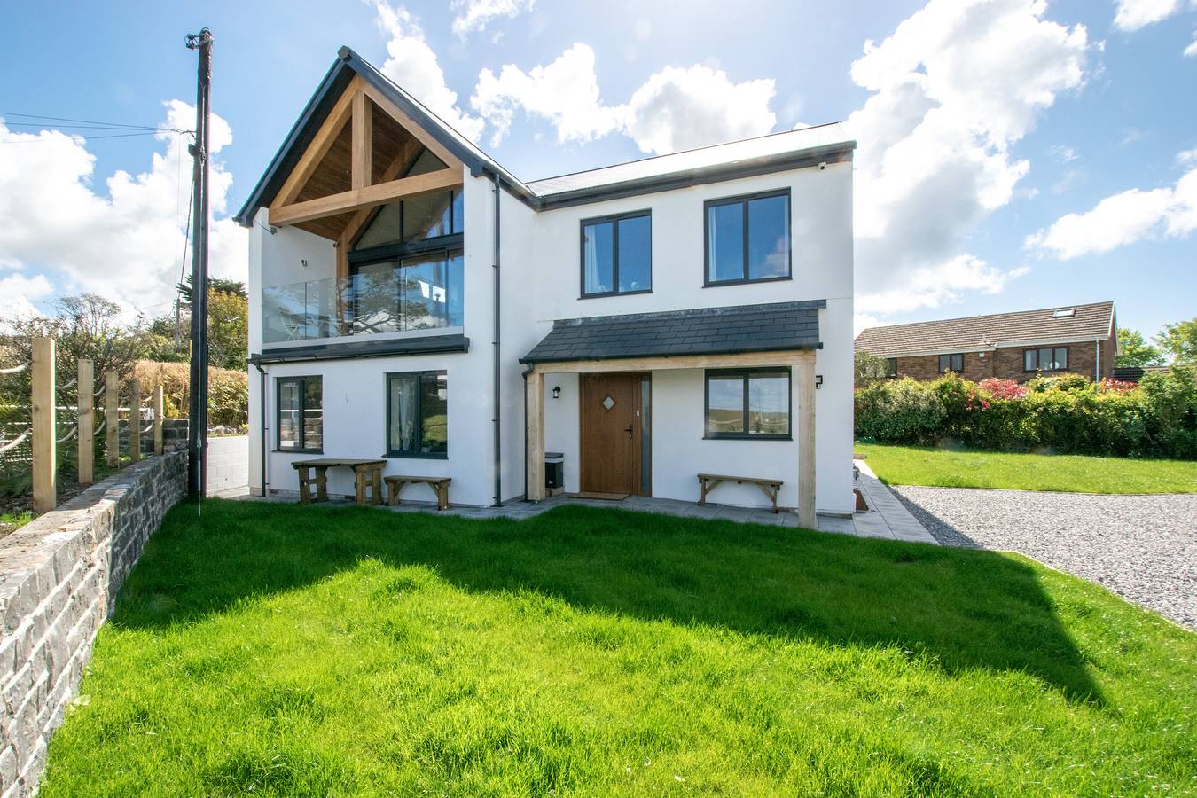 Bryn Y Mor in Three Cliffs Bay, Swansea region