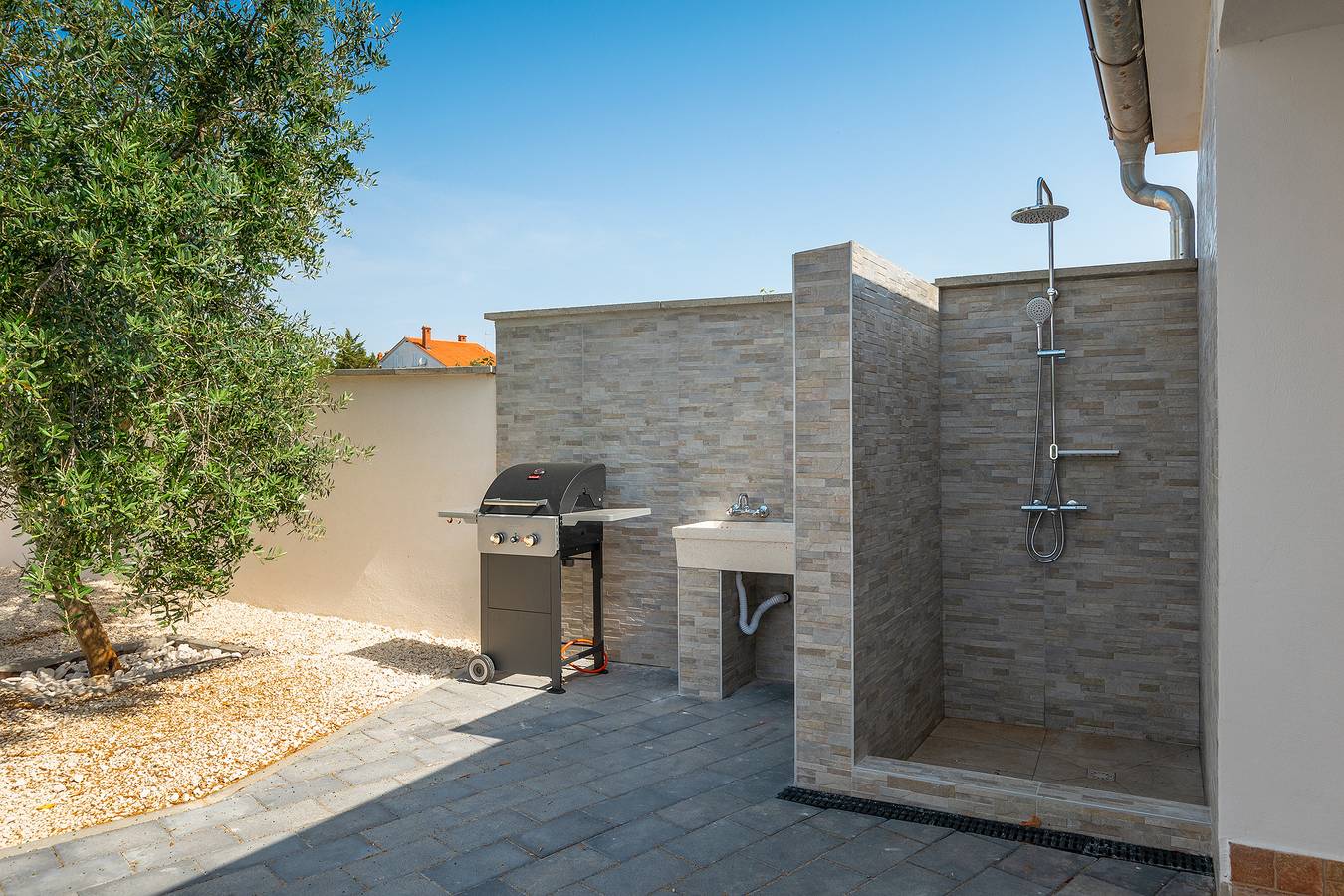 Geheel appartement, Vakantieappartement voor 2 personen met zwembad in Medulin City, Medulin
