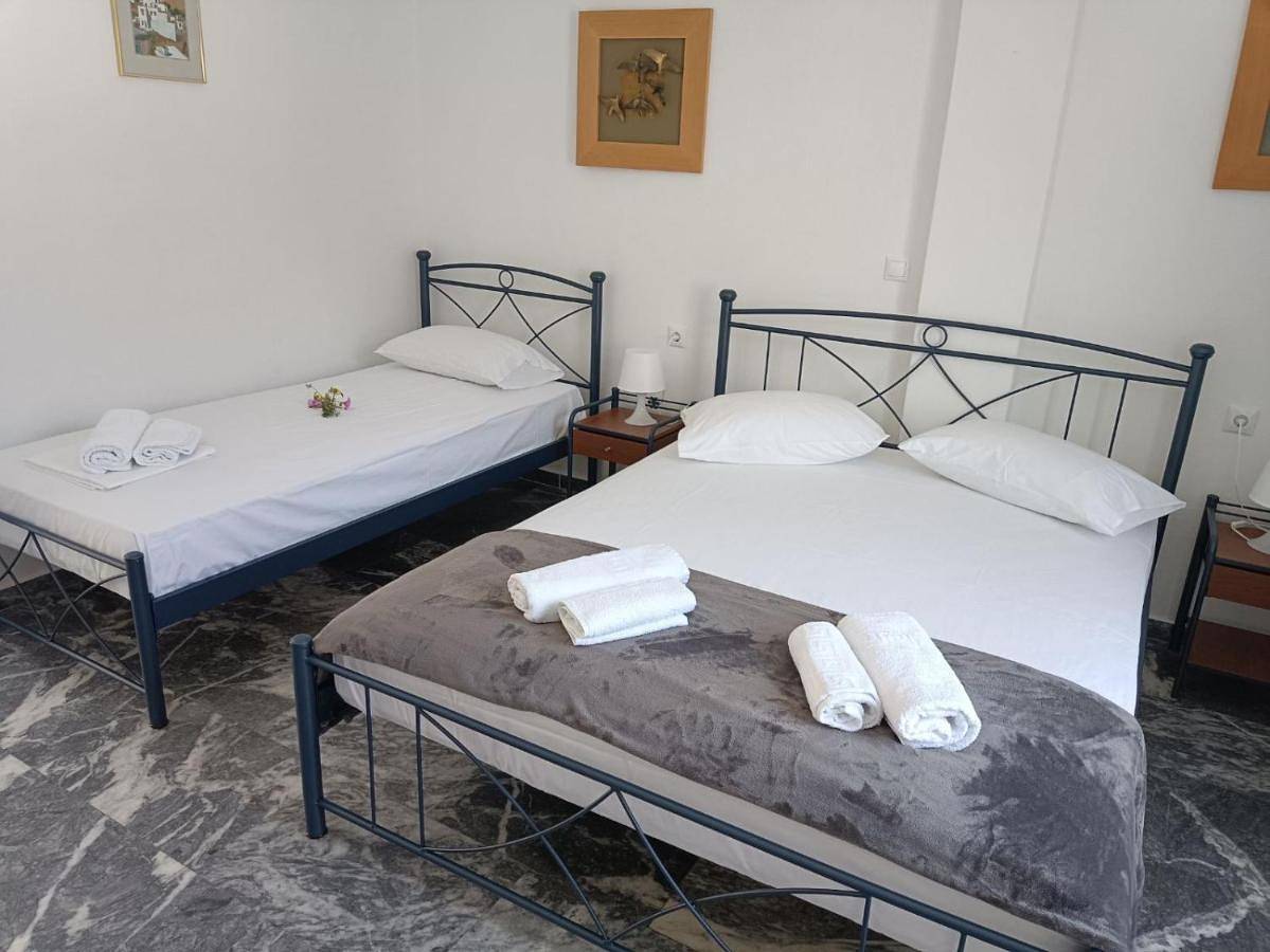 Meropi Rooms in Sifnos
