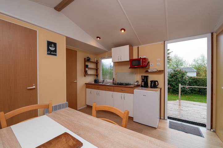 Mobilheim „Les Volets rouges“ mit privater Terrasse in Plouhinec (Finistère), Côte de Cornouaille