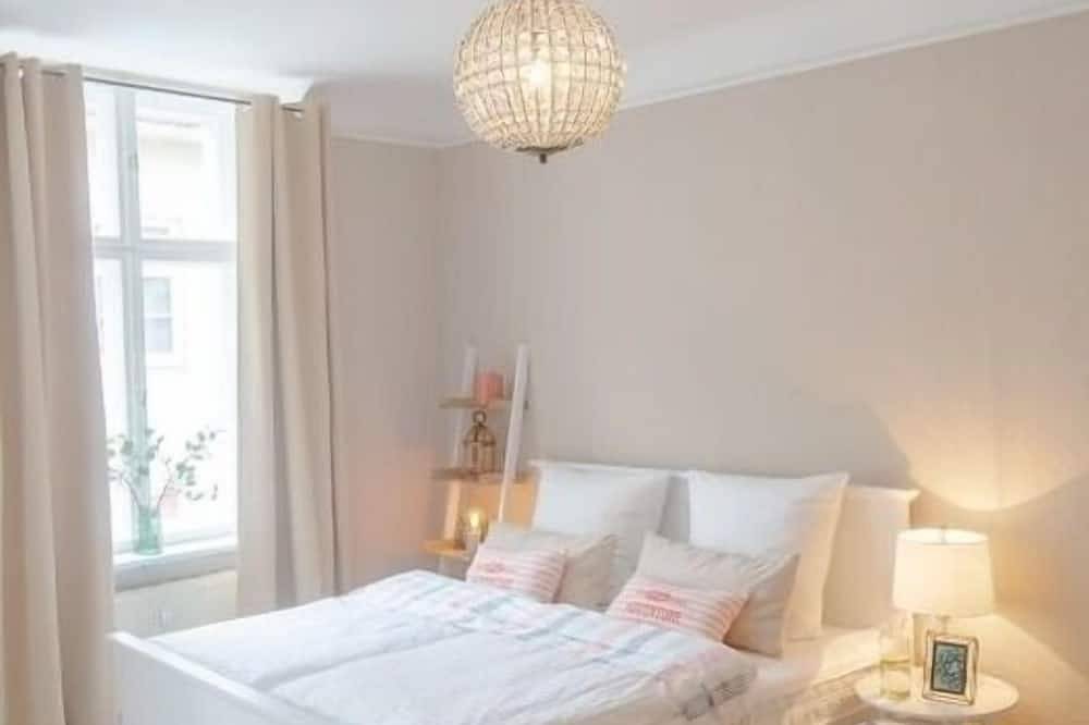 Ganze Wohnung, Ferienwohnung/App. für 2 Gäste mit 36m² in Stralsund in Ozeaneum Stralsund, Stralsund