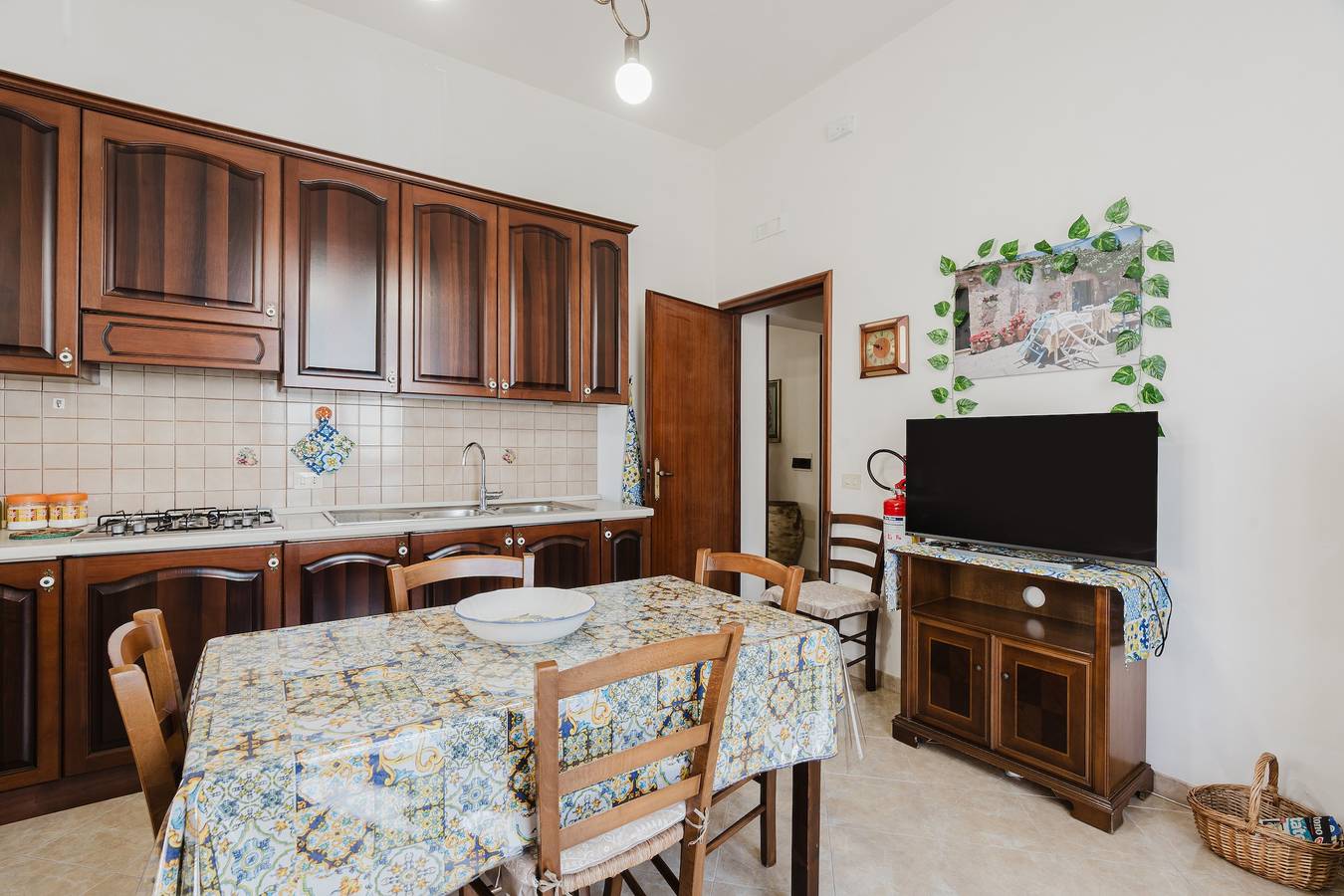 Holiday Home 'La Piazzetta' with Wi-Fi and Air Conditioning in Marsala, Trapani Province