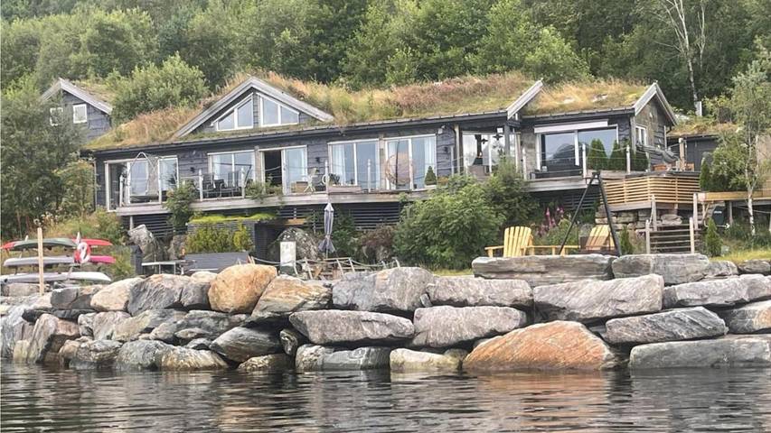 Ferienhaus für 10 Personen, mit Balkon und Terrasse sowie Whirlpool und Garten in Vanylven - 4
