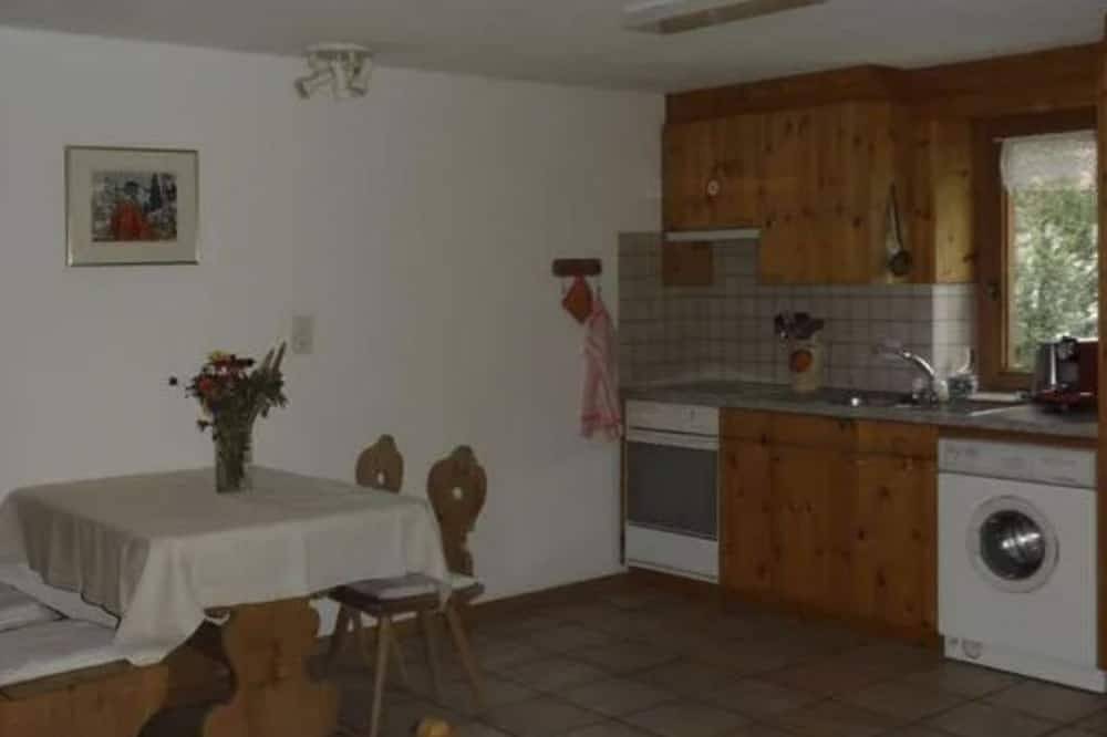 Ganze Wohnung, Chasa Clavuot, (Zernez) in Zernez, Unterengadin