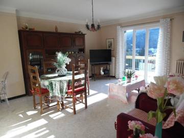 Gîte pour 2 personnes, avec terrasse à Montbolo