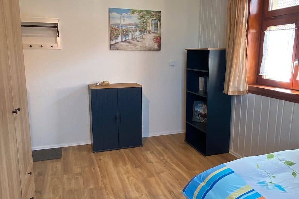 Ganze Wohnung, Zimmer '2 Einzelzimmer' mit Wi-Fi in Hilzingen, Hegau