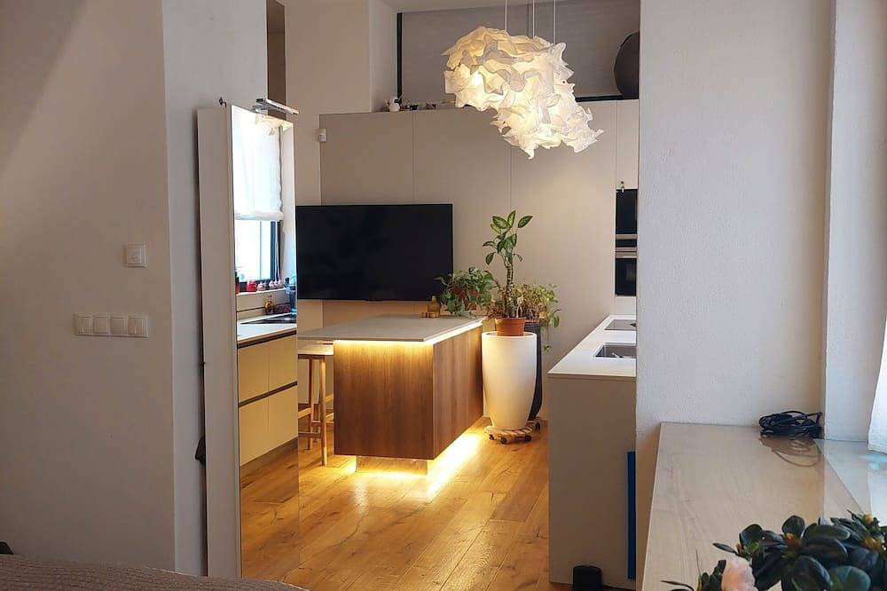 Entire apartment, Talvera Apartment in Gries-Quirein, Bolzano