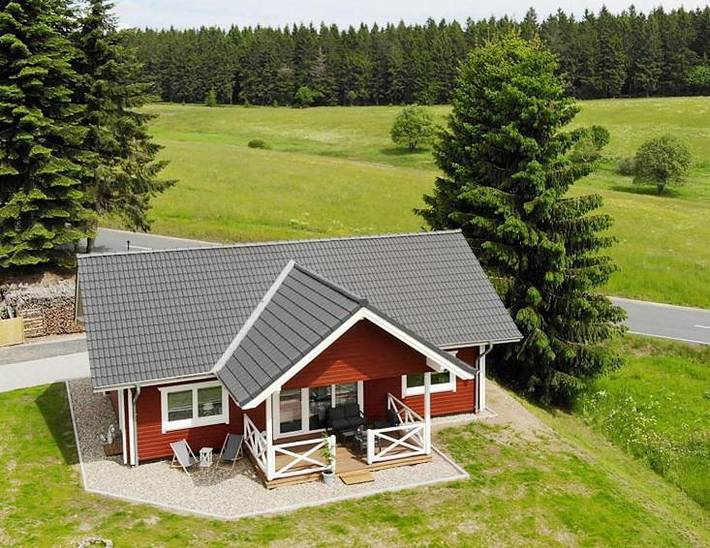 Ferienhaus für 4 Personen, mit Terrasse und Garten sowie Ausblick