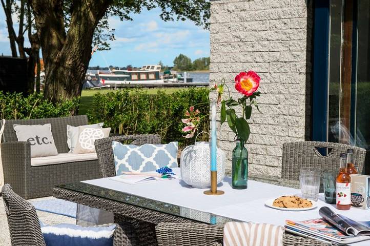 Holiday home- Bungalow in Boomhoek, Loosdrecht