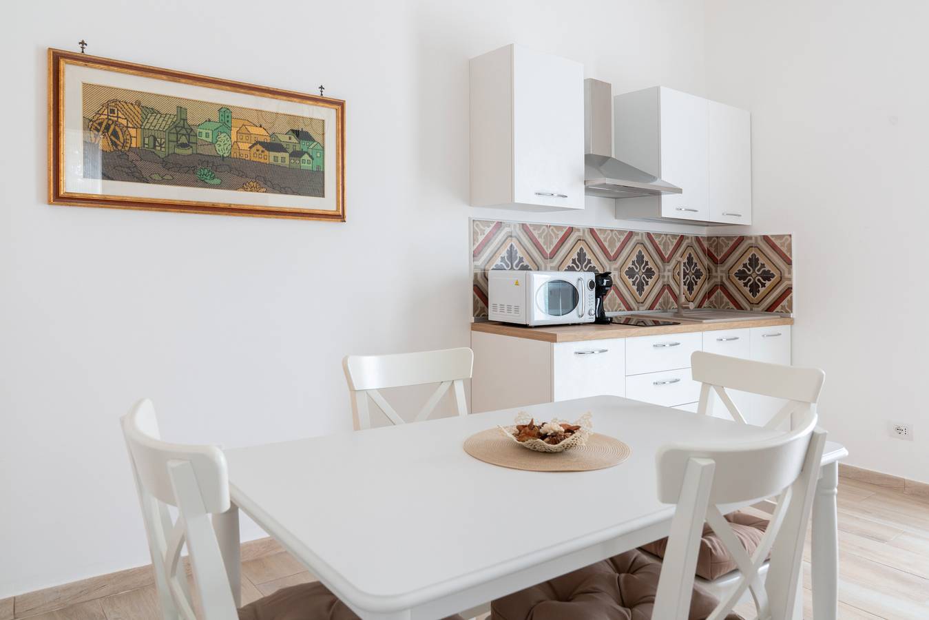 Entire apartment, Apartment 'Grazia' with Private Garden, Wi-Fi and Air Conditioning in Martina Franca, Bari Province