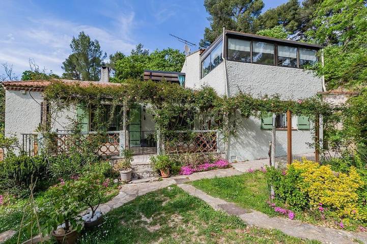 Appartement de vacances pour 6 personnes, avec Terrasse ainsi que Jardin et Piscine