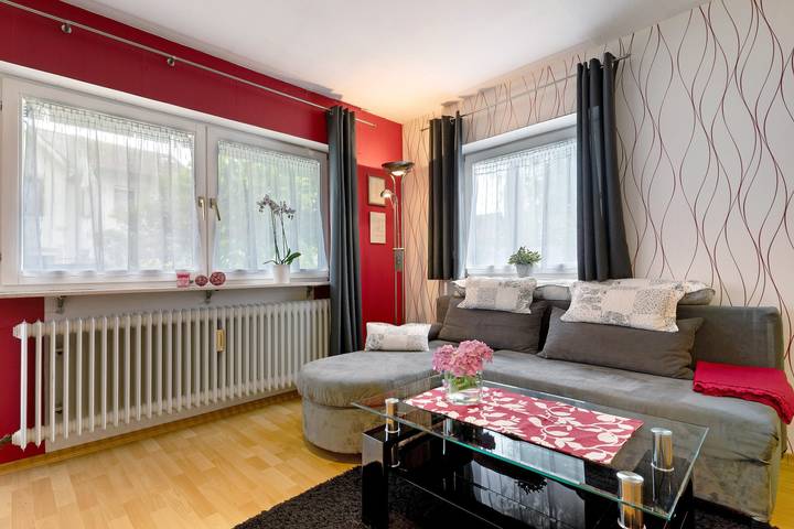 Appartement entier, Appartement 'Villa Stumpf' avec vue montagne, terrasse privée et Wi-Fi in Friesenheim (Allemagne), Forêt-Noire centrale
