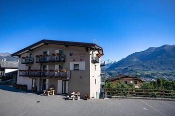 Hôtel pour 2 personnes, avec jardin et vue, animaux acceptés dans Charvensod