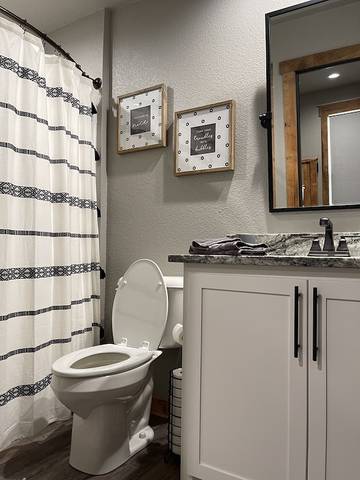 Log Cabin for 16 People in Ouachita National Forest, Arkansas, Photo 4