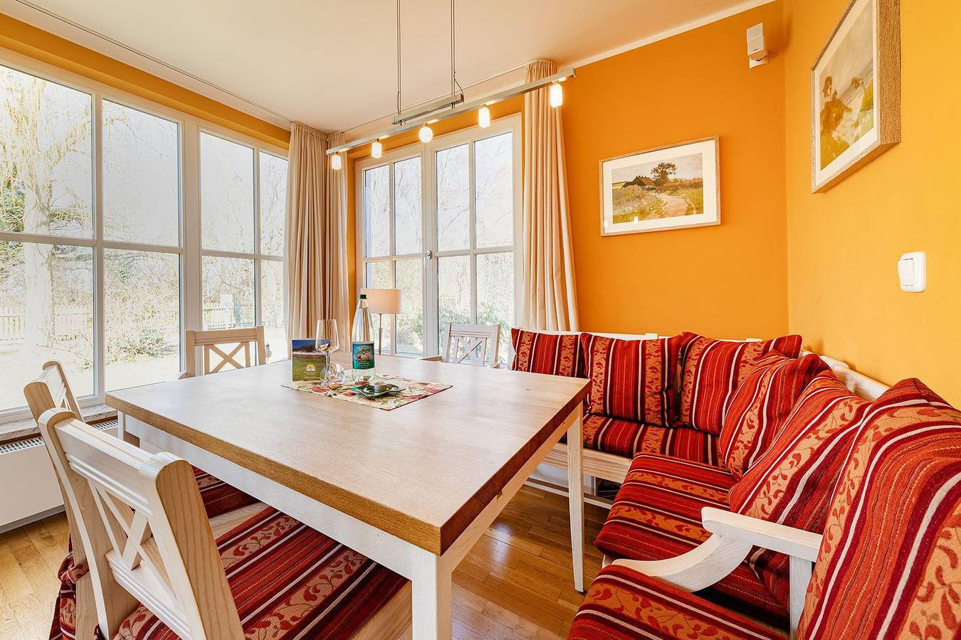 Ferienhaus "Cottage am Meer" - ca.117 m² und 400 m² Garten für 2-4 Personen in Ahrenshoop, Fischland