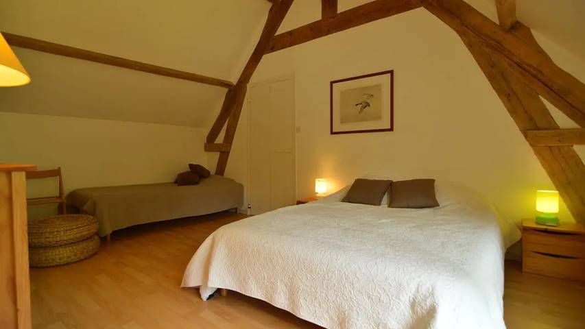 Location de vacances pour 6 personnes, avec jardin à Wierre-Effroy - 4