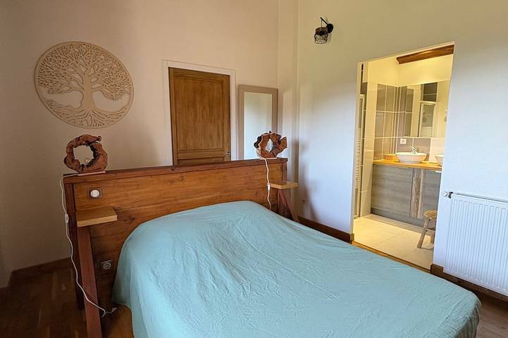 Location de vacances pour 2 personnes, avec jardin dans Belsentes
