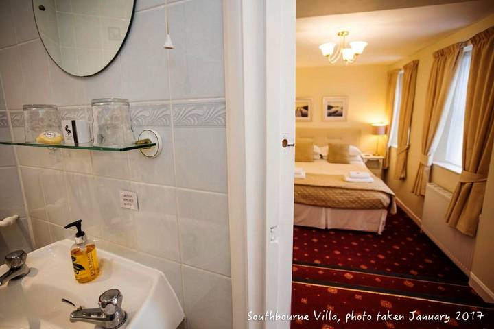 Maison d’hôte pour 2 personnes, avec jacuzzi et jardin à Torquay - 3