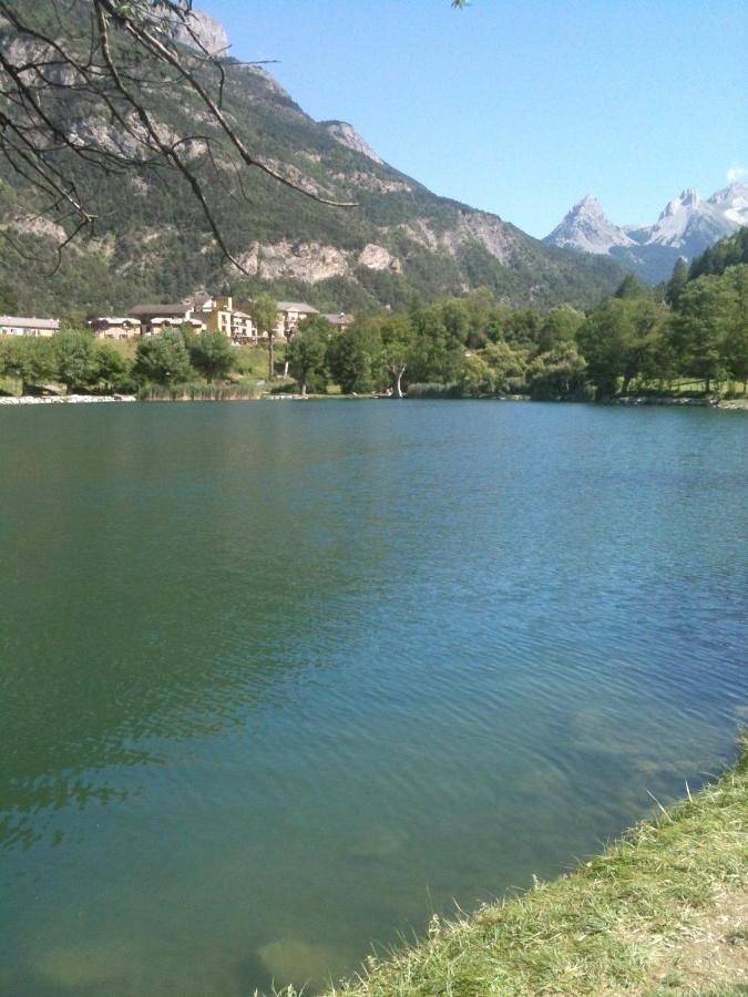Hôtel pour 2 personnes, avec terrasse, animaux acceptés à Le Lauzet-Ubaye - 3