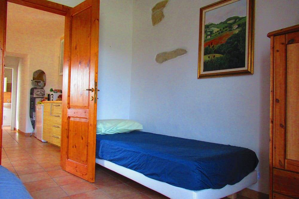 Ganze Wohnung, Casa dei Sogni d'Oro - Wohnung Nidastore mit pool 12x6 m - Panoramablick in Arcevia, Ancona Provinz