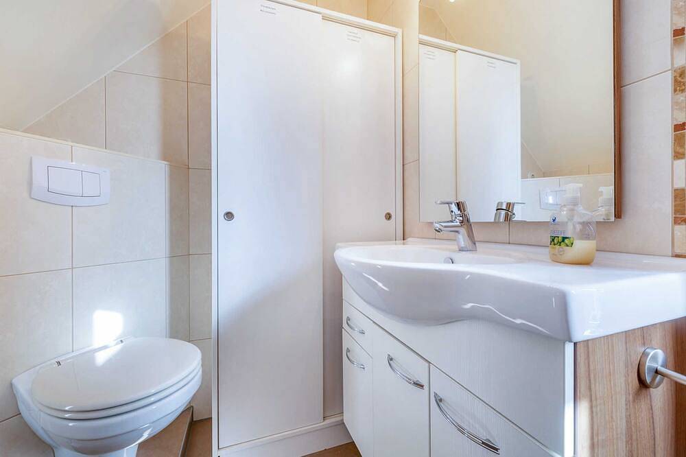 Ganze Wohnung, Ferienwohnung Fährmann - Ferienwohnung in Schaprode, Rügen