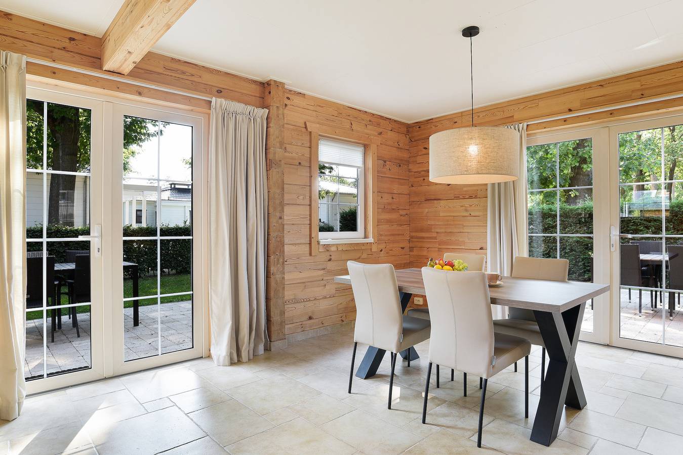 Bungalow für 4 Personen mit Balkon/Terrasse in Zutendaal, Hasselt und Umgebung