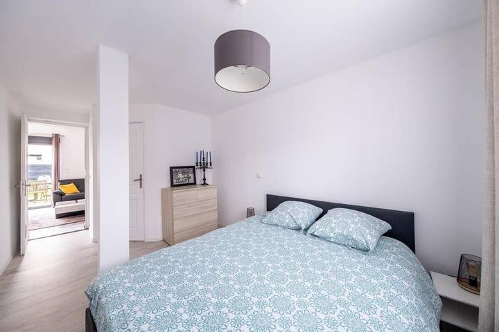 Gîte pour 6 personnes, avec jardin dans Dammartin-sur-Tigeaux - 3