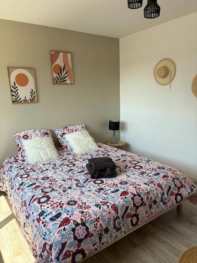 Maison lumineuse cosy à 20 min des plages #lorient #cosy in Pont-Scorff, Côte des Mégalithes