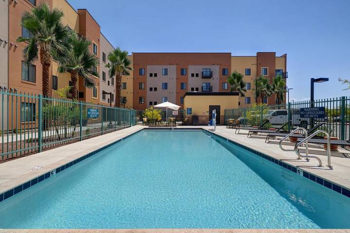 Apartamento para 2 personas, con piscina y terraza en Phoenix