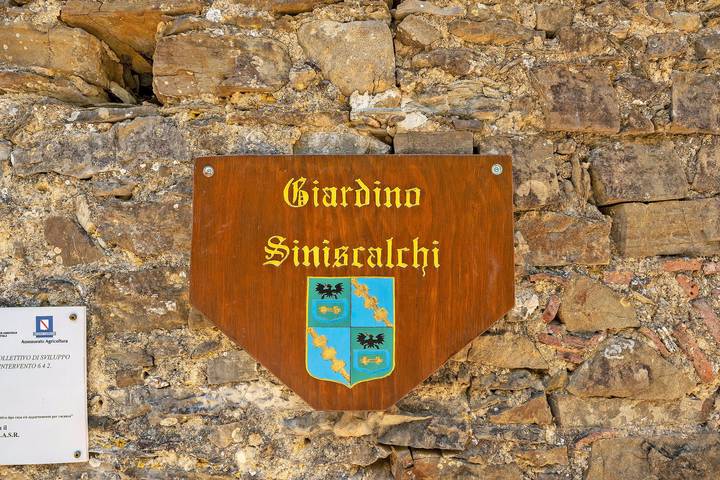 Appartamento intero, Giardino Siniscalchi - Appartamento 1 con wi-fi e aria condizionata in Torchiara, Cilento