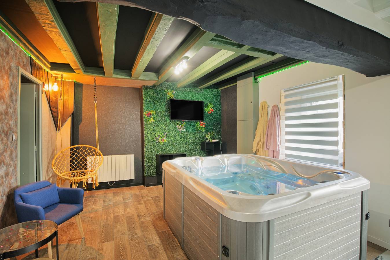 Ferienhaus 'So'spa' mit privater Terrasse und privatem Garten in Loiron, Loiron-Ruillé