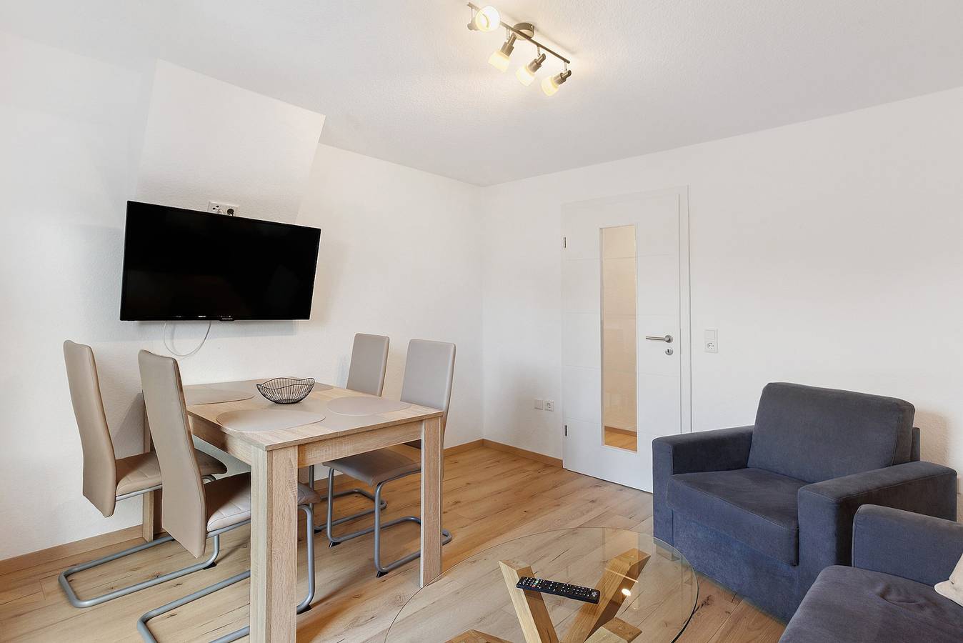 Appartement entier, Appartement 'Klose' avec terrasse privée, balcon et Wi-Fi in Bad Fredeburg, Schmallenberg