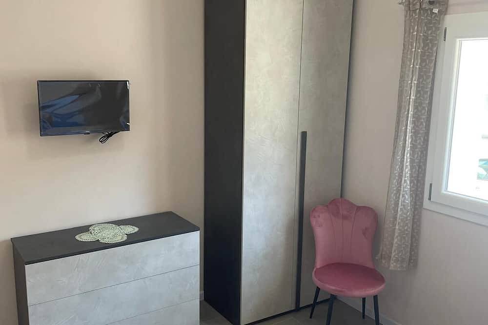 Entire apartment, Vacation Home At Roby'S For Families, Pets Allowed in Porto Sant'Elpidio, Fermo Province
