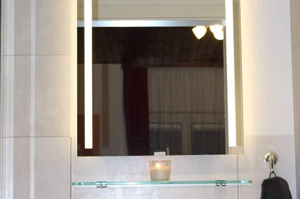 Ganze Wohnung, Schwörerhof - Ferienwohnung 70qm, 2 Schlafräume, 1 Wohn-/ Schlafraum in Schuttertal, Hochschwarzwald