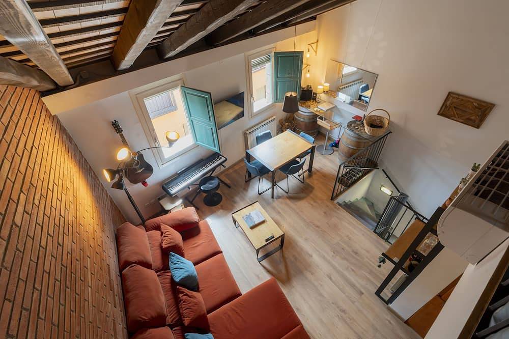 Ganze Wohnung, Maisonette-Wohnung in Barri Vell in Girona, Gironès
