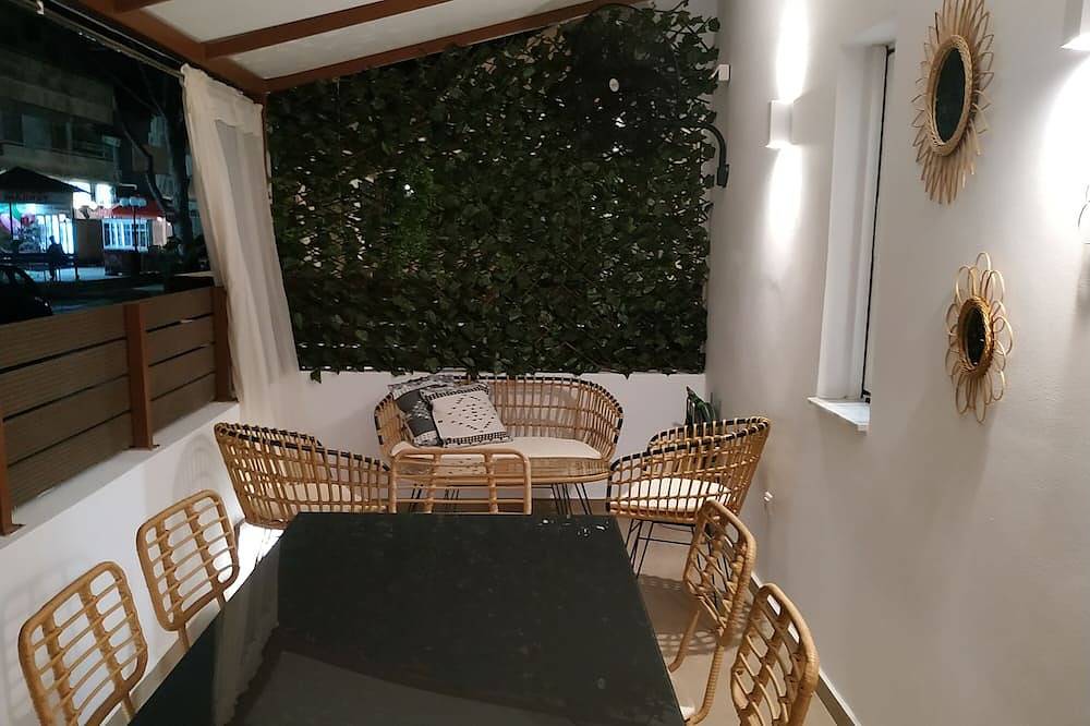 Apartment for 6 People in Kos Town, Kos