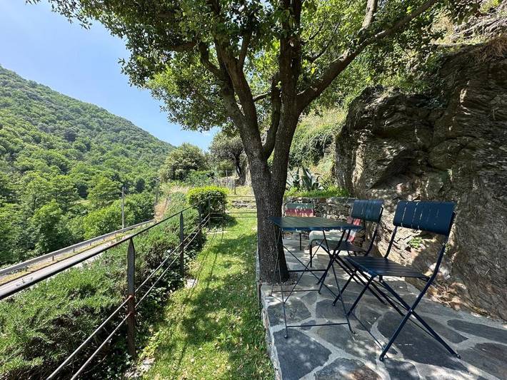 Villa pour 2 personnes, avec terrasse et jardin