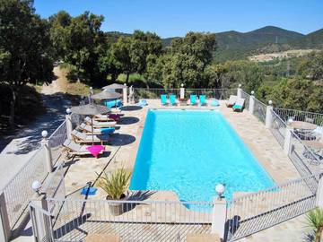 Chambre d’hôte pour 2 personnes, avec piscine ainsi que jardin et vue à Bormes-les-Mimosas