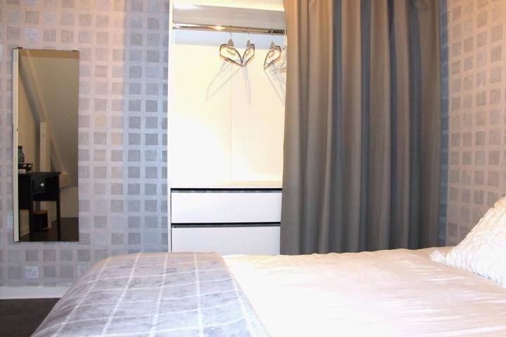 Gîte pour 2 personnes, avec jacuzzi à Bourg-des-Comptes - 3