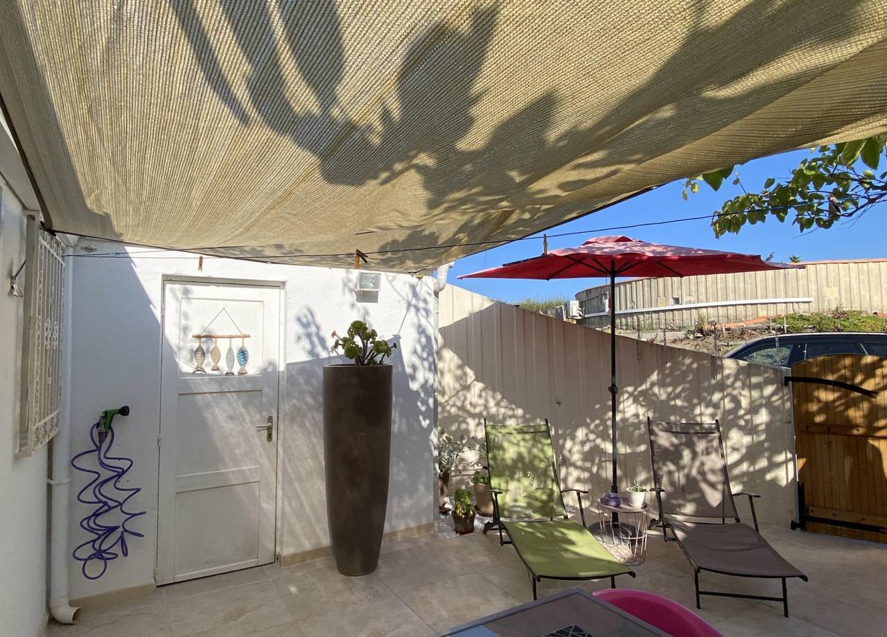 Villa rare et atypique, au Village des Sables, Torreilles-Plage in Torreilles, Côte d'Améthyste