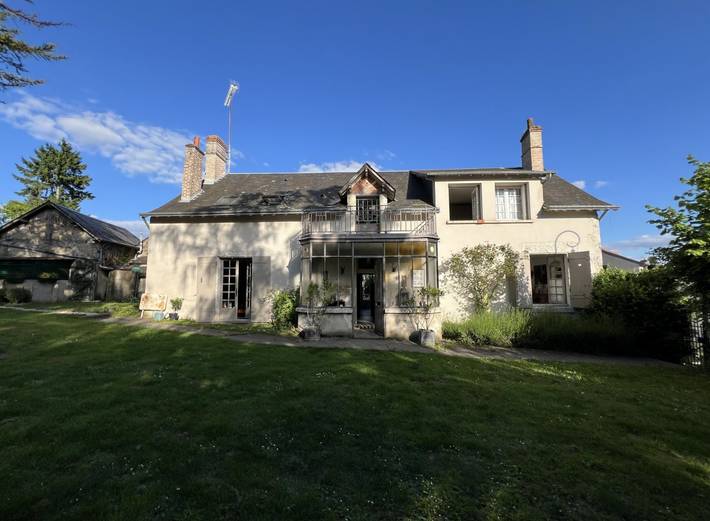 Gîte pour 8 personnes, avec terrasse et jardin - 1