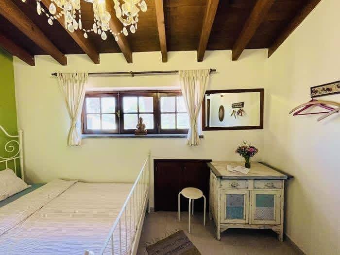 Da Silva Surfcamp Bedroom Abelheira for 3 persons in Lourinhã, Lissabon distrikt
