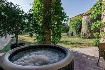 Maison De Vacances pour 7 Personnes dans Cantallops, Pyrénées catalanes, Photo 2