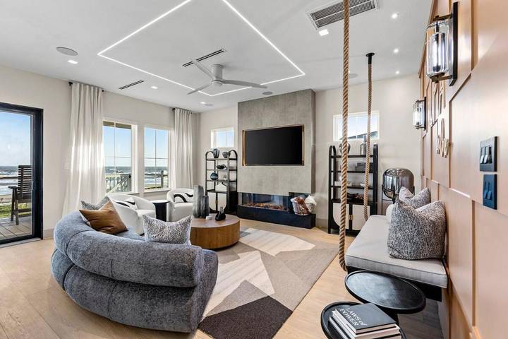 Ferienhaus für 20 Personen, mit Balkon und Pool sowie Whirlpool, kinderfreundlich - 1