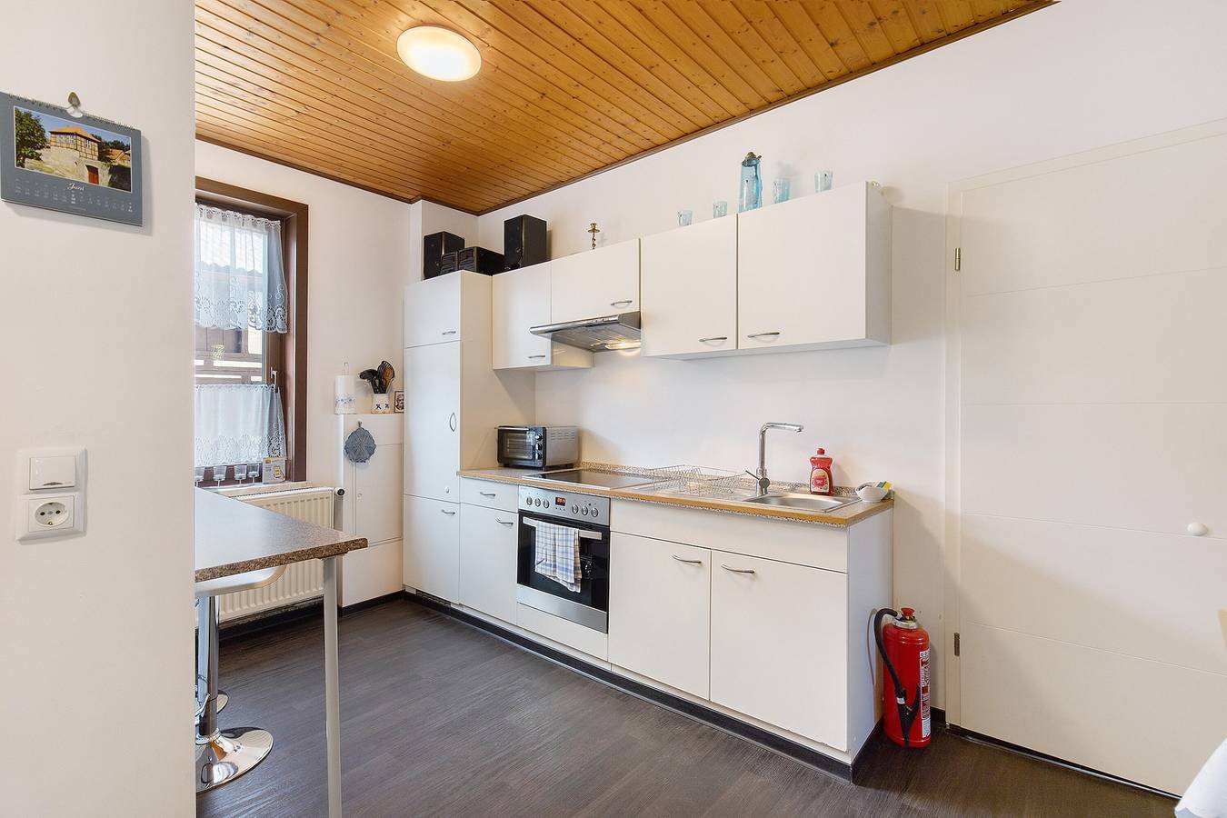 Ganze Wohnung, Ferienwohnung 'Erdgeschoss' mit Gemeinschaftsterrasse, Gemeinschaftsgarten und Wlan in Ilsenburg, Harzvorland