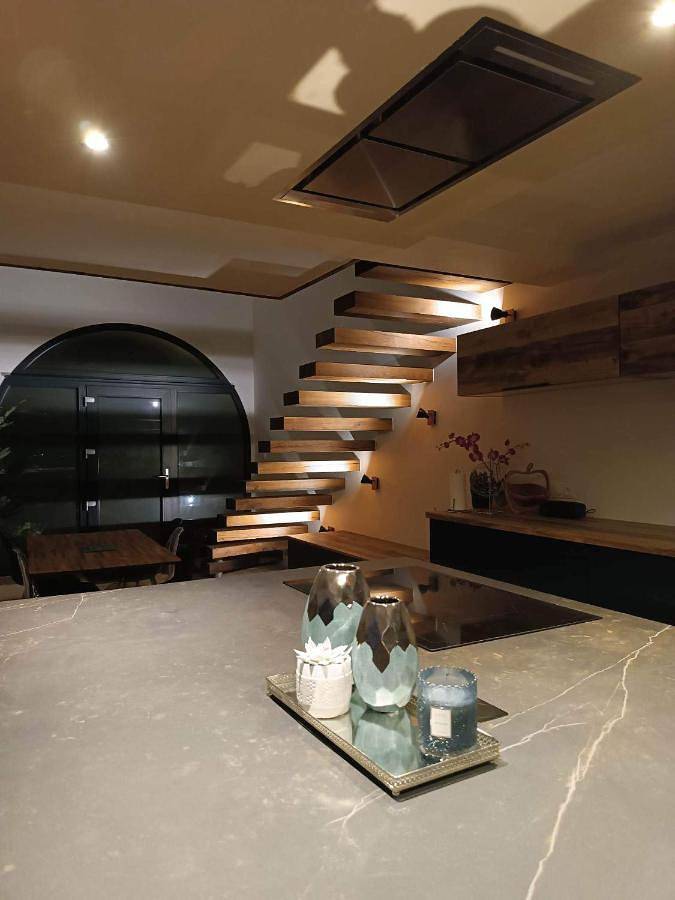 Gîte pour 8 personnes, avec terrasse à Vincey - 2