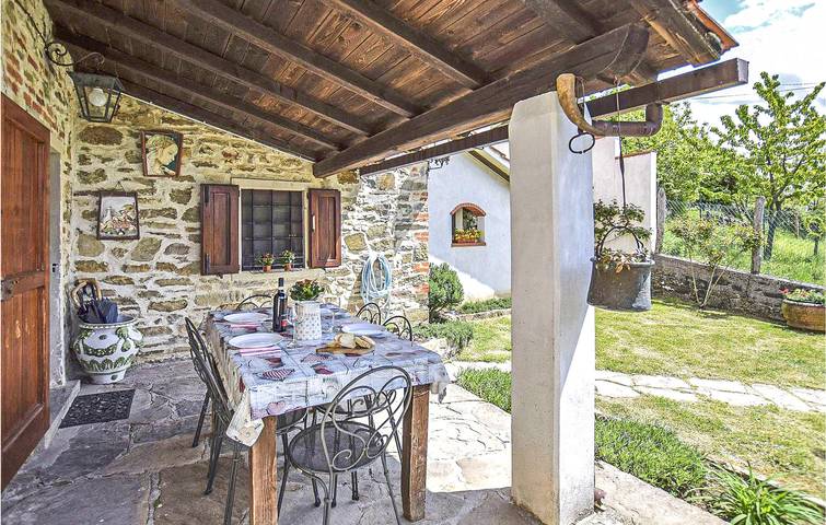 Location de vacances pour 5 personnes, avec terrasse à Pistoia - 2