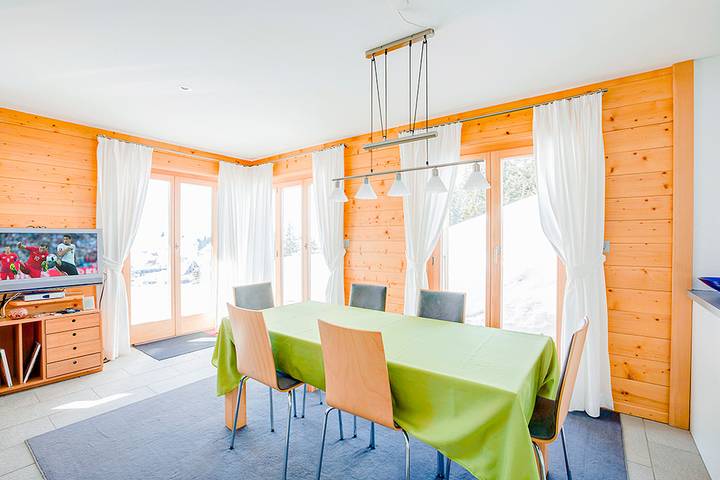 Location de vacances pour 6 personnes, avec terrasse et vue à Val-d'Illiez - 4